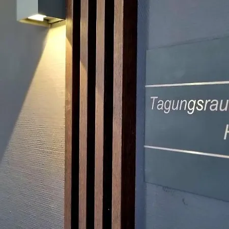 Exo Square Heidelberg/schwetzingen - By Superfly 슈베친겐