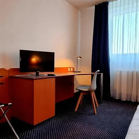 Exo Square Heidelberg/schwetzingen - By Superfly Hotel Schwetzingen
