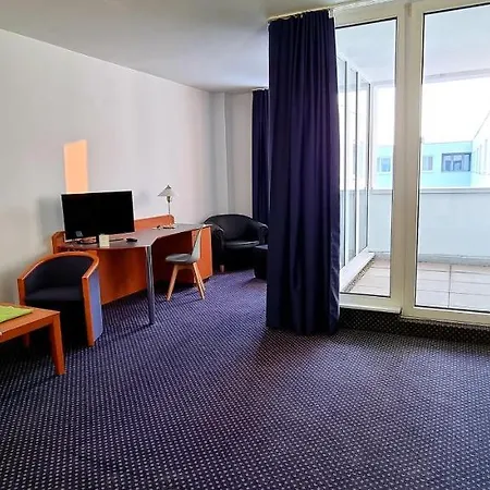 Exo Square Heidelberg/schwetzingen - By Superfly 3* Schwetzingen