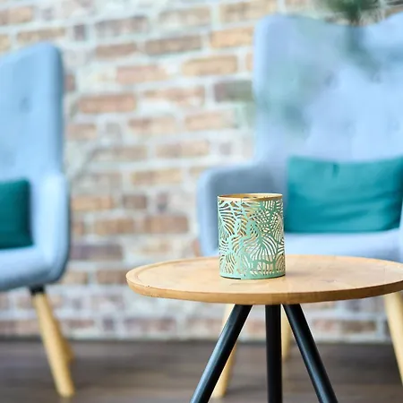 Exo Square Heidelberg/schwetzingen - By Superfly