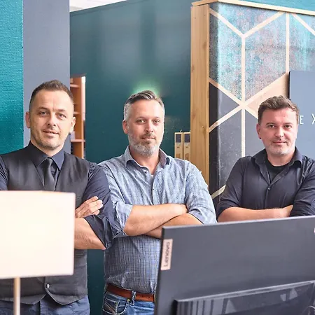 Exo Square Heidelberg/schwetzingen - By Superfly Schwetzingen