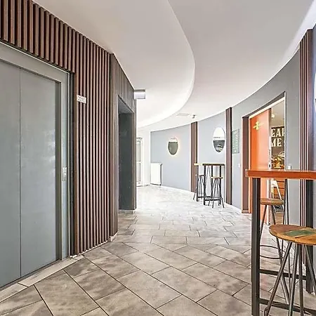 Exo Square Heidelberg-schwetzingen - By Superfly 3* Schwetzingen