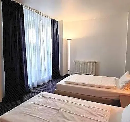 Hotel Exo Square Heidelberg-schwetzingen - By Superfly