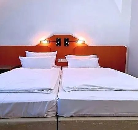 Exo Square Heidelberg-schwetzingen - By Superfly Hotel Schwetzingen