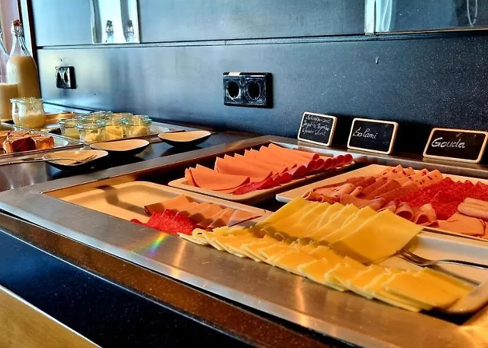 Exo Square Heidelberg/schwetzingen - By Superfly