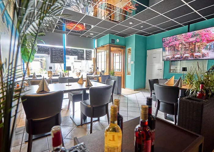 Exo Square Heidelberg/schwetzingen - By Superfly