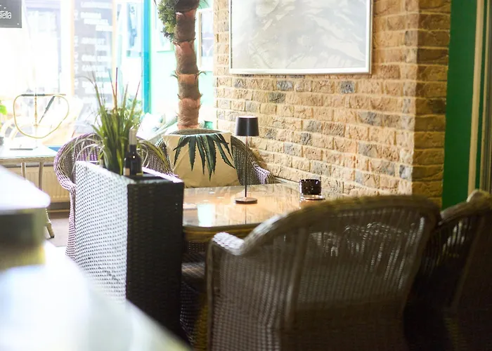 Exo Square Heidelberg/schwetzingen - By Superfly シュヴェツィンゲン