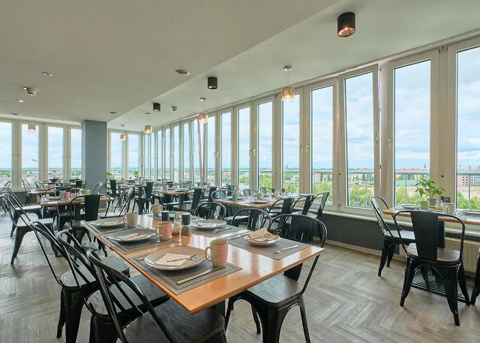 Exo Square Heidelberg/schwetzingen - By Superfly 3* シュヴェツィンゲン