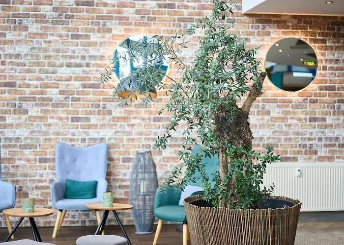 Exo Square Heidelberg/schwetzingen - By Superfly ホテル シュヴェツィンゲン