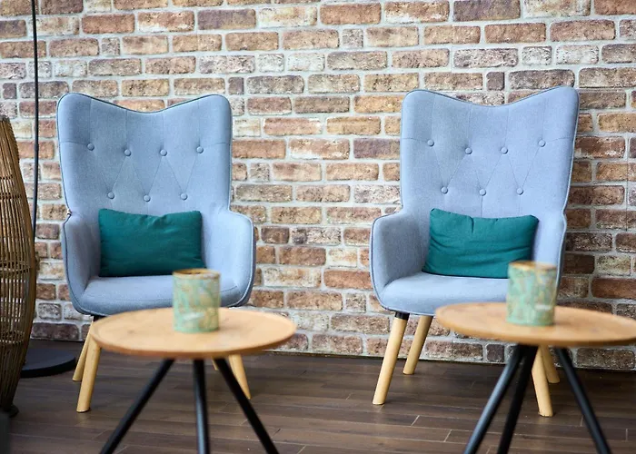 Exo Square Heidelberg/schwetzingen - By Superfly